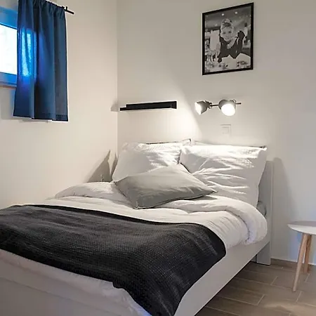 Letniskowe Solaris Hotel *